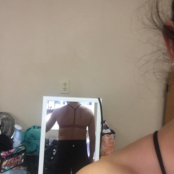 VS/ PINK bralettes - Picture 5 of 5